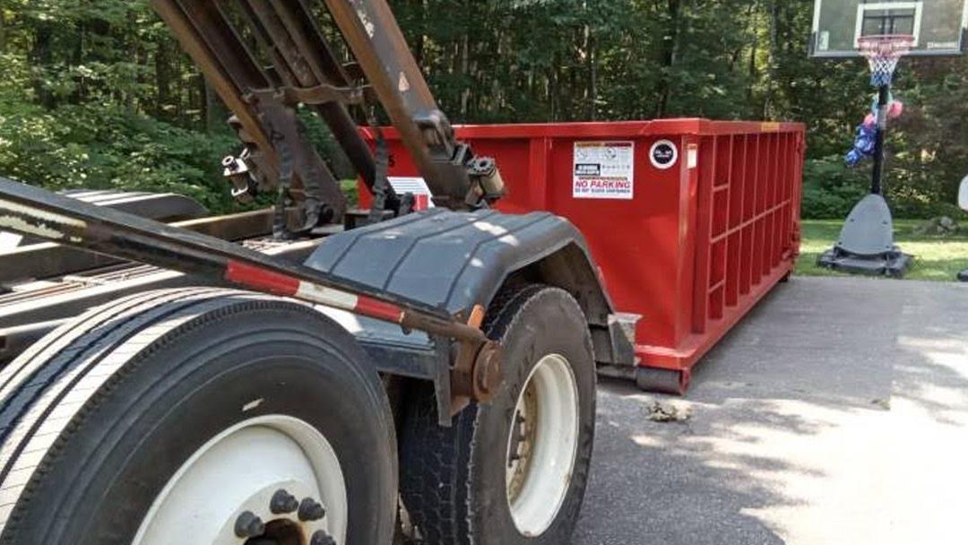 10 Yard Dumpster Rental in Tewksbury, MA | Dumpsters R Us, Inc.