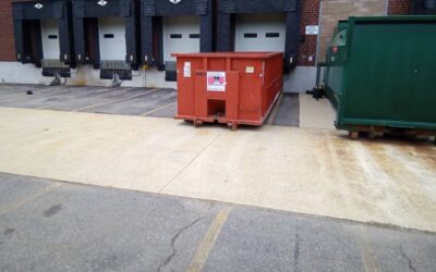 30 yard dumpster delivered in North Reading, MA