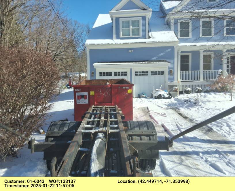 15-Yard Dumpster Rental in Concord, MA: Ideal for Garage Clean-Outs with 2-Ton Capacity