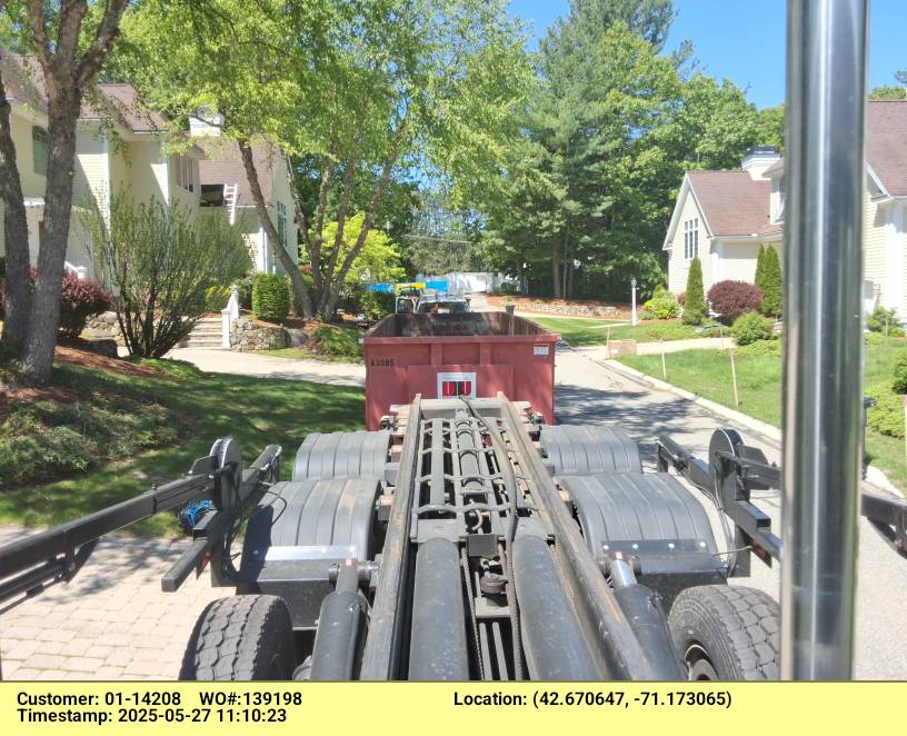 30-Yard Dumpster Rental in Andover, MA for Roofing Projects – 5-Ton Weight Limit