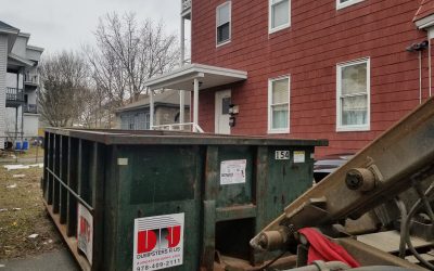 10 yard dumpster rented for construction materials