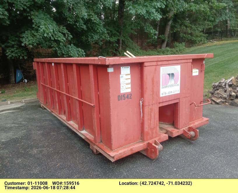 Dumpster Pickup 10 Yard Groveland, MA (6-18-26)