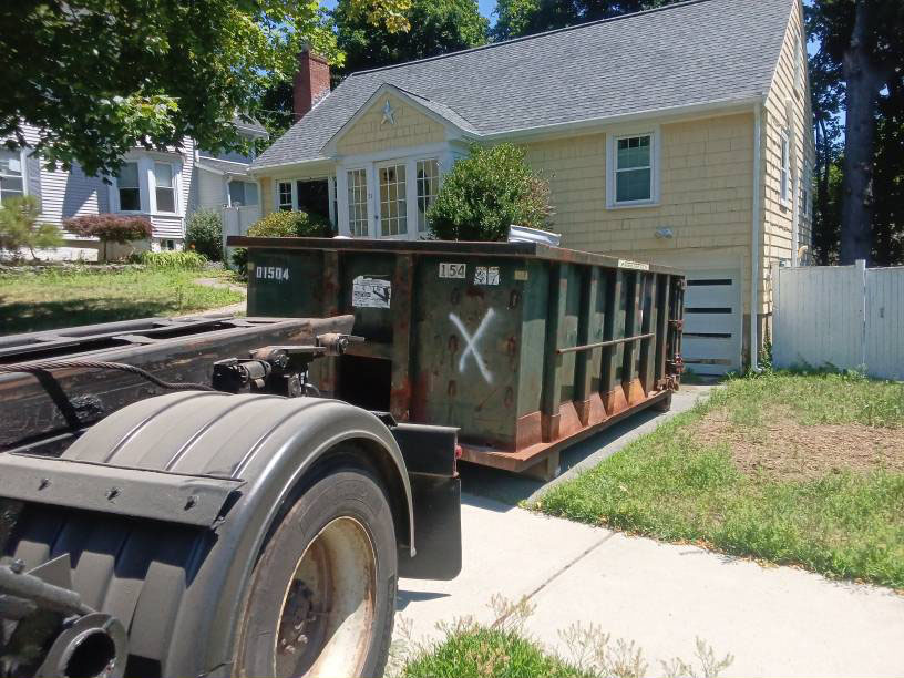 15-yard dumpster with a 2-ton max delivered to Melrose, MA 02176 for residential remodeling debris