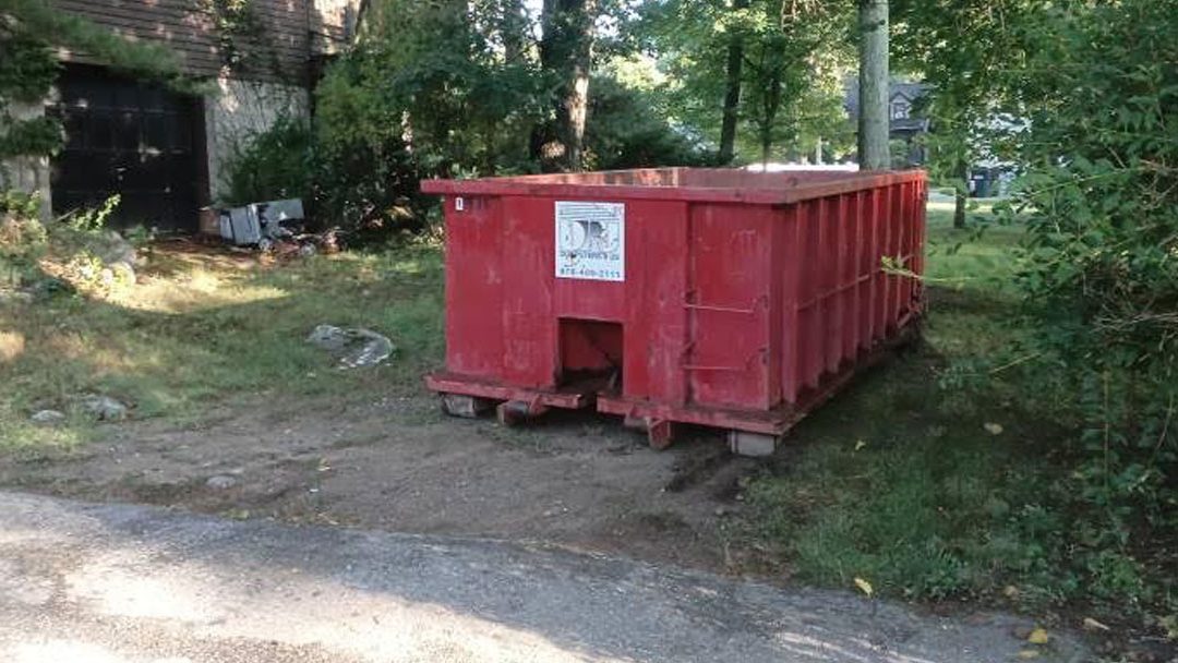 Dumpsters R Us, Inc delivered a 15-yard dumpster for remodeling debris removal in North Reading, MA.