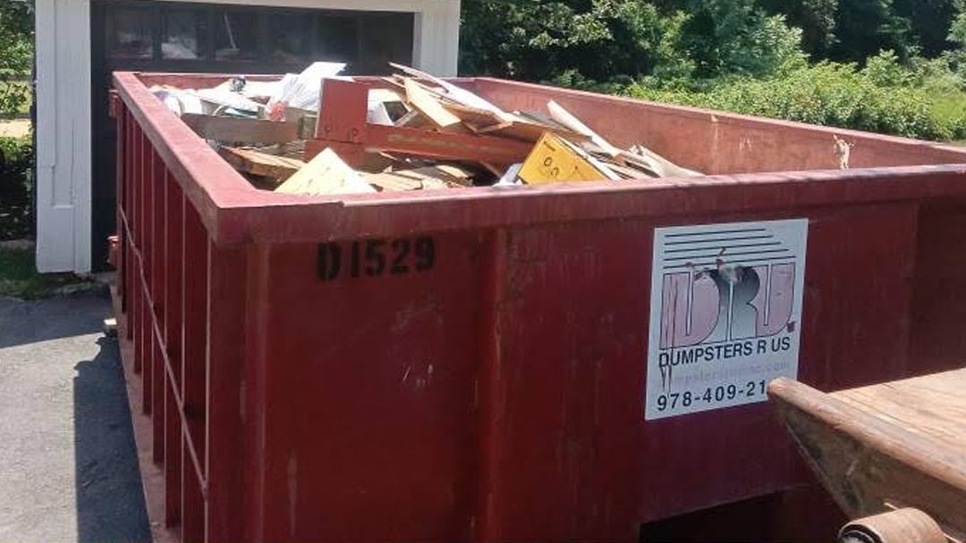 15-Yard Dumpster Rental in Tewksbury, MA: Residential Remodeling Success