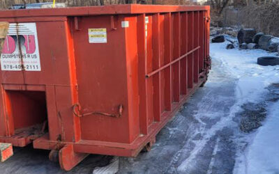 15 Yard Dumpster Rental in Methuen, MA – 2 Ton Limit! Ideal for construction debris removal.