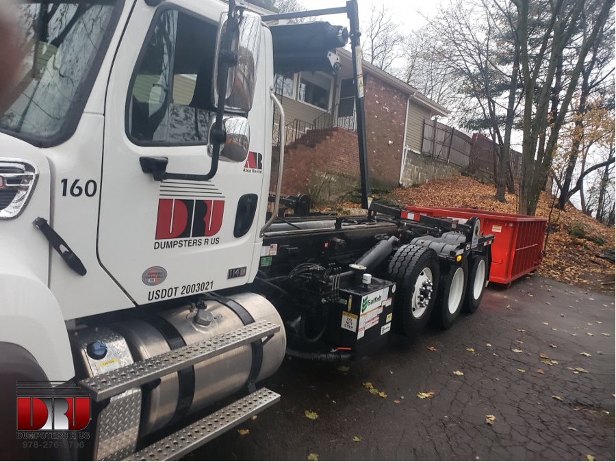 Dumpster rented to get rid of household junk in Stoneham, MA