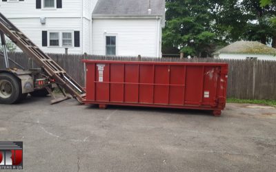 Dumpsters R Us | 15 yard 2 ton for garage clean out in Lexington, MA