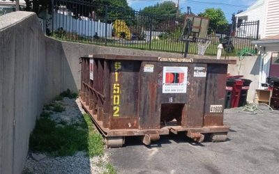 10 Yard Dumpster Rental in Lawrence, MA for a Full Home Clean-out | Dumpsters R Us, Inc