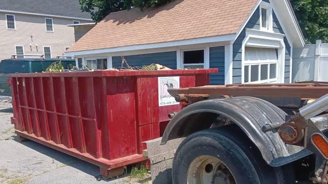 10 Yard Dumpster Rental in Lawrence, MA 01840 for Construction and Demo Clean-Out