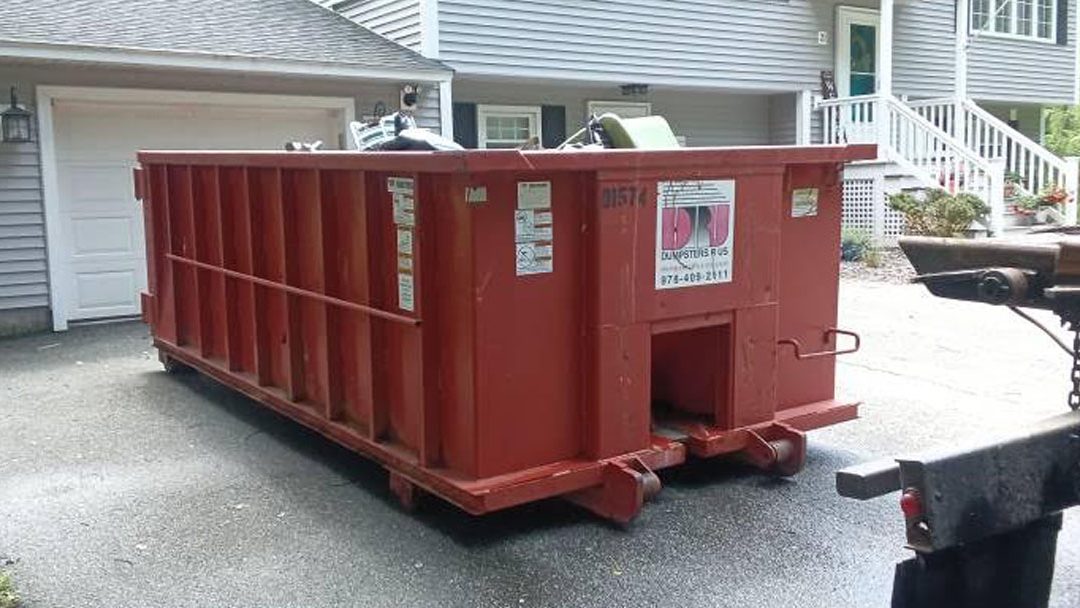 10-Yard Dumpster Swap in Salem, NH for Remodeling