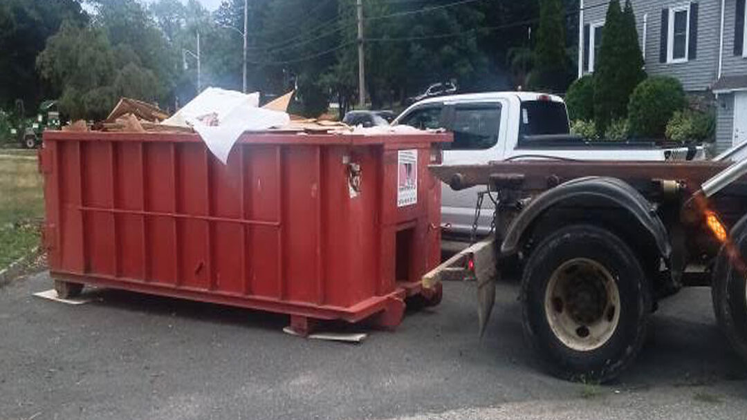 15-yard dumpster rental was recently delivered to Saugus, MA 01906 to help with the disposal of construction and demolition (C&D) debris from a residential project.